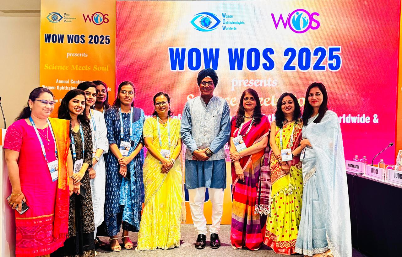 Top Ophthalmologist Meerut Dr Jeenu Priya Andaz Delhi Event